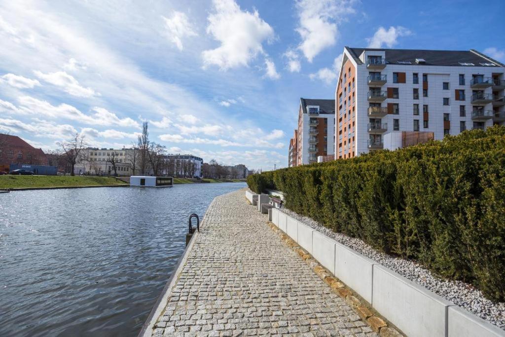 Stylish Apartment Oldtown Riverview Balcony Gdansk Exterior photo