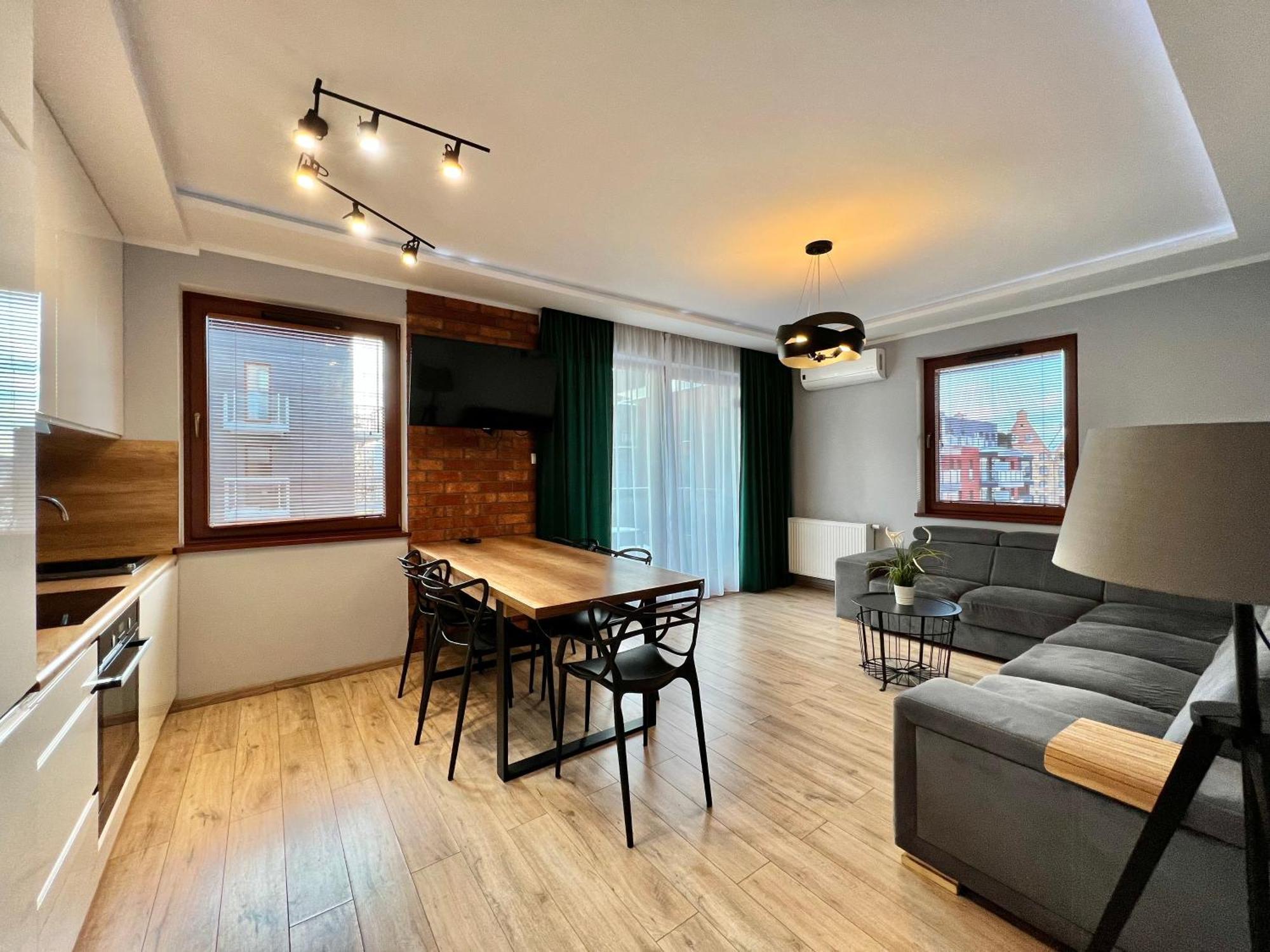 Stylish Apartment Oldtown Riverview Balcony Gdansk Exterior photo